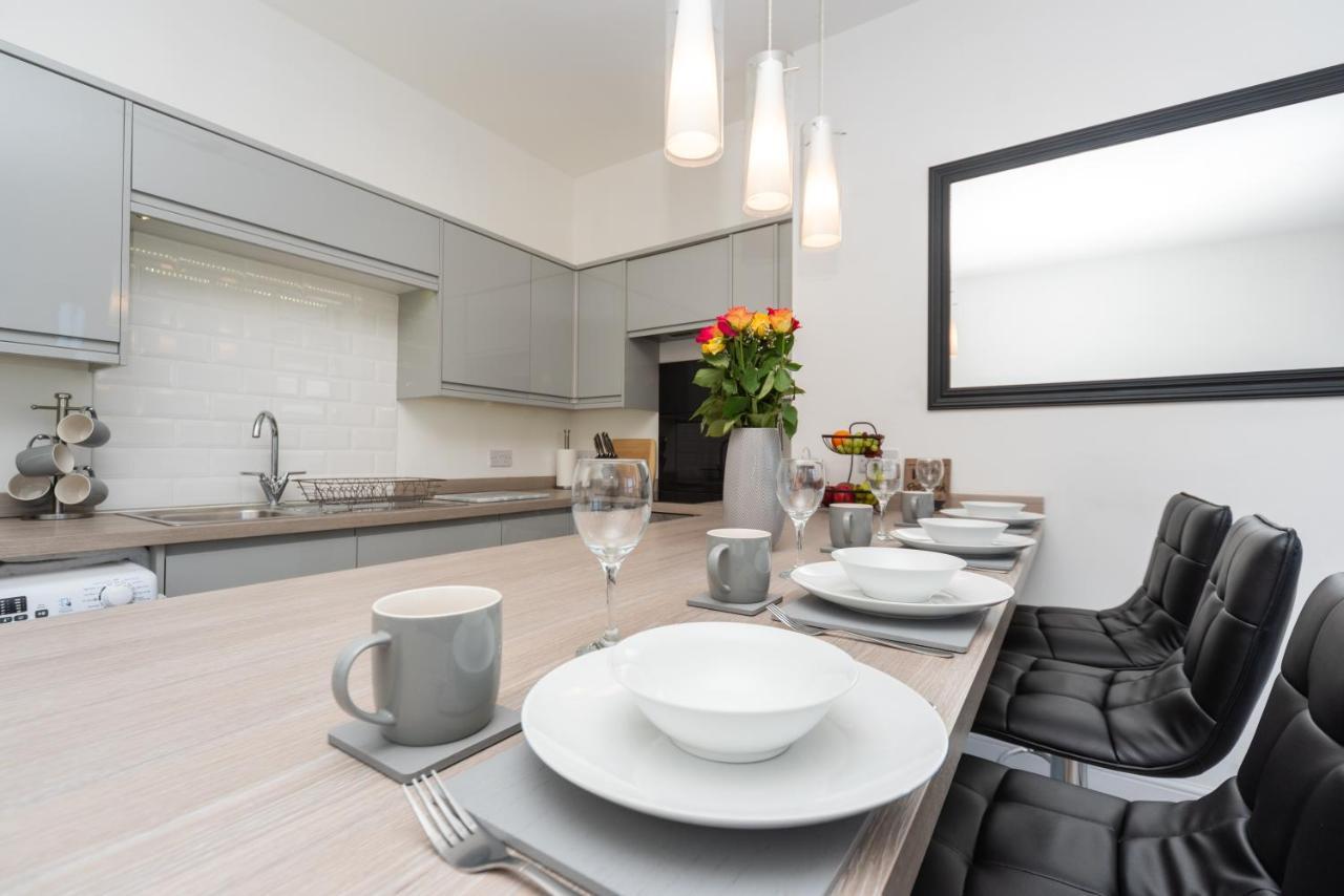 Sea Views Stunning 2 Bedroom Apartment # Lowestoft Buitenkant foto